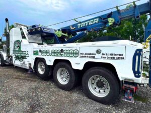 heavy towing burnt store towing lee county towing charlotte county towing
